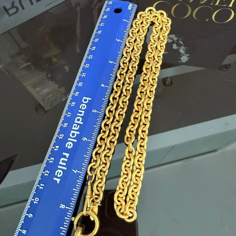 LOT 2223 JUMBO 24K gold plated CHANEL matelasse CC Pendant Necklace - Picture 9 of 9